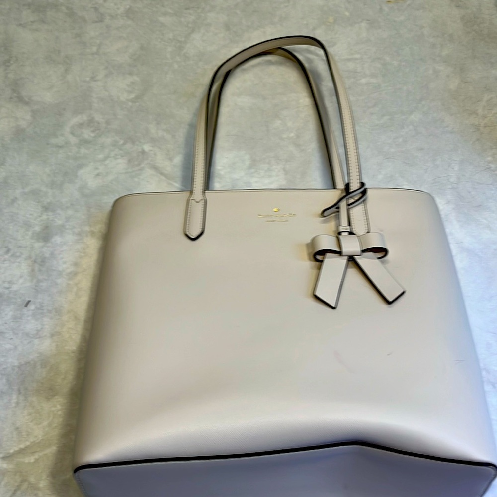 Cream Kate Spade purse